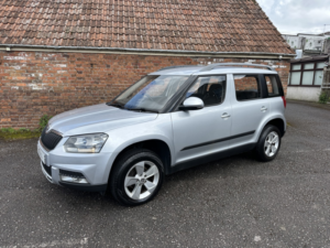 2014 Skoda Yeti 2.0 Tdi S in Silver — image 6