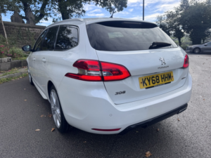 2018 Peugeot 308 Sw 1.5 Bluehdi Gt Line in White — image 6