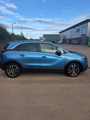 2020 Vauxhall Crossland X 1.2 Elite SUV 5dr Petrol Manual Euro 6 (s/s) (83 Ps) in Blue — image 5