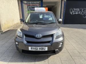 2011 Toyota Urban Cruiser 1.4 D-4d in Grey — image 2