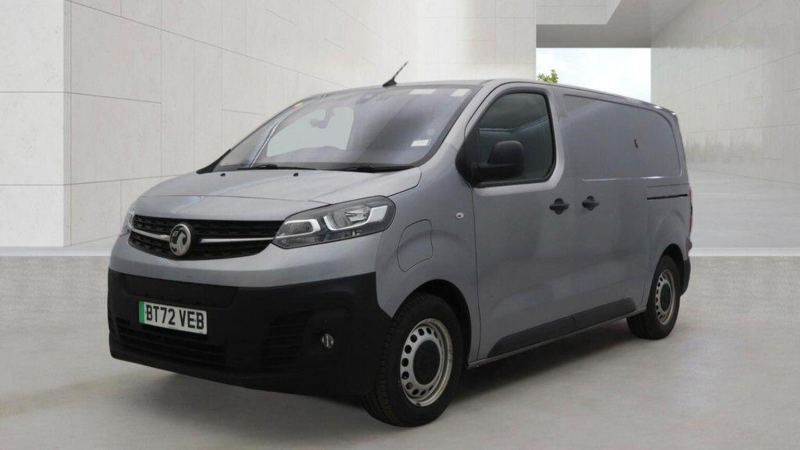 2022 Vauxhall Vivaro Electric 3100 75kwh Dynamic Auto L1 H1 6dr (7.4kw Charger) in Grey — image 1