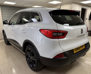 2016 Renault Kadjar 1.5 Dci Dynamique S Nav SUV 5dr Diesel Manual Euro 6 (s/s) (110 Ps) in Multicolour — image 4