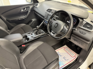 2016 Renault Kadjar 1.5 Dci Dynamique S Nav SUV 5dr Diesel Manual Euro 6 (s/s) (110 Ps) in Multicolour — image 5