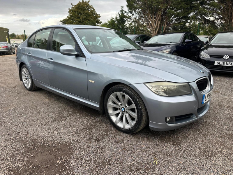 2008 BMW 3 Series 2.0 320d Se Auto Euro 4 4dr in Blue — image 1