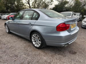 2008 BMW 3 Series 2.0 320d Se Auto Euro 4 4dr in Blue — image 4