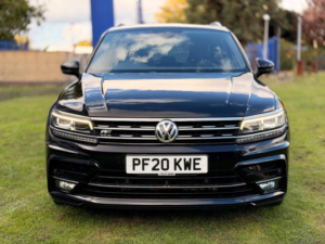 2020 Volkswagen Tiguan 1.5 Tsi Evo R-Line Tech DSG Euro 6 (s/s) 5dr in Black — image 5
