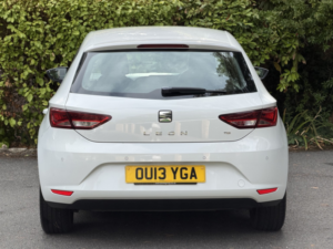 2013 SEAT Leon 1.6 Tdi Cr Se in White — image 4