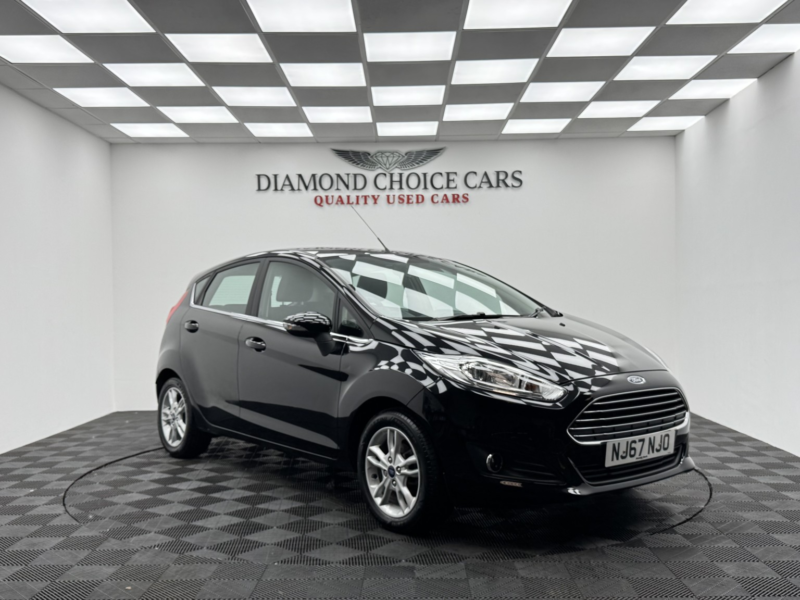 2017 Ford Fiesta 1.3 Zetec in Black — image 1