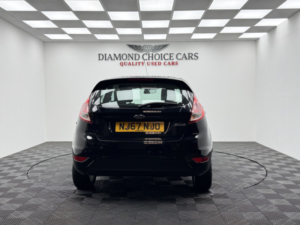 2017 Ford Fiesta 1.3 Zetec in Black — image 5