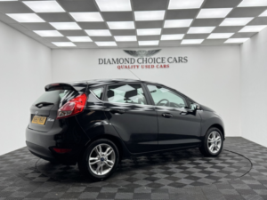 2017 Ford Fiesta 1.3 Zetec in Black — image 6