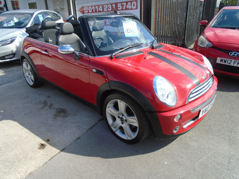 2007 MINI Convertible 1.6 Cooper Convertible 2dr Petrol Manual Euro 3 (115 Ps) in Red — image 1