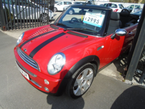 2007 MINI Convertible 1.6 Cooper Convertible 2dr Petrol Manual Euro 3 (115 Ps) in Red — image 3