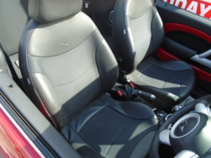 2007 MINI Convertible 1.6 Cooper Convertible 2dr Petrol Manual Euro 3 (115 Ps) in Red — image 5