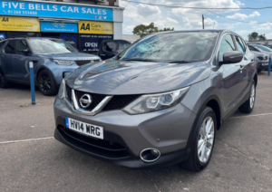 2014 Nissan Qashqai 1.6 Dci Acenta Premium 4WD Euro 5 (s/s) 5dr in Grey — image 2
