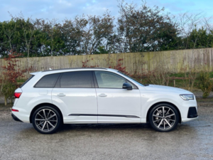2020 Audi Q7 3.0 Tdi V6 50 Black Edition Tiptronic Quattro Euro 6 (s/s) 5dr in White — image 2