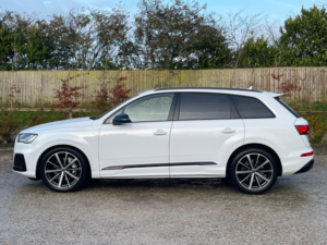 2020 Audi Q7 3.0 Tdi V6 50 Black Edition Tiptronic Quattro Euro 6 (s/s) 5dr in White — image 5