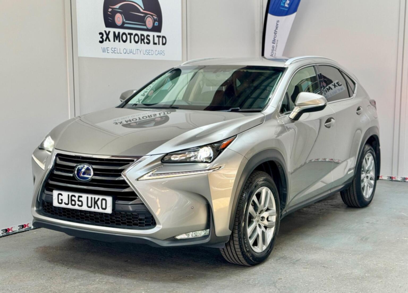 2015 Lexus Nx 2.5 300h Luxury E-CVT 4WD Euro 6 (s/s) 5dr in Silver — image 1