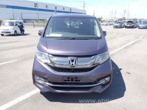 2015 Honda Stepwagon Rp3 Cool Spirit 1.5 Auto 8 Seater in Purple — image 5