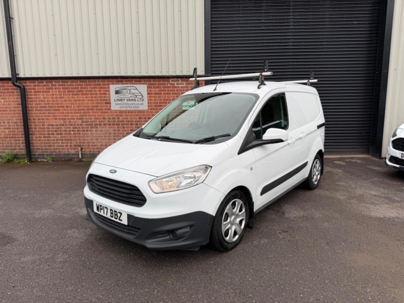 2017 Ford Transit Courier 1.5 Tdci Trend L1 Euro 6 5dr in White — image 1