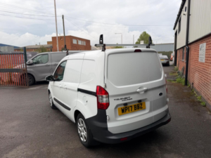 2017 Ford Transit Courier 1.5 Tdci Trend L1 Euro 6 5dr in White — image 5
