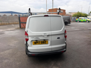 2017 Ford Transit Courier 1.5 Tdci Trend L1 Euro 6 5dr in White — image 6