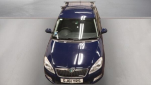 2011 Skoda Fabia 1.2 Tdi Greenline Ii Euro 5 (s/s) 5dr in Blue — image 3