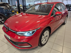 2021 Volkswagen Golf 1.5 Tsi Style Hatchback 5dr Petrol Manual Euro 6 (s/s) (150 Ps) in Red — image 5