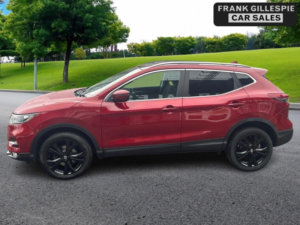 2019 Nissan Qashqai 1.5 Dci N-Connecta Dct Auto Euro 6 (s/s) 5dr in Red — image 2
