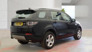 2018 Land Rover Discovery Sport 2.0 Ed4 Hse Diesel Black 5dr 1 Keeper+panroof+satnav+leather in Black — image 4