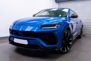 2021 Lamborghini Urus 4.0 V8 Biturbo Auto 4WD Euro 6 5dr in Blue — image 3