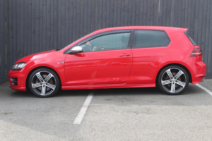 2015 Volkswagen Golf 2.0 Tsi Bluemotion Tech R in Red — image 5