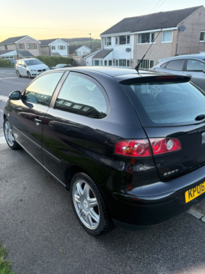 2006 SEAT Ibiza 1.4 16v Sport in Black — image 4