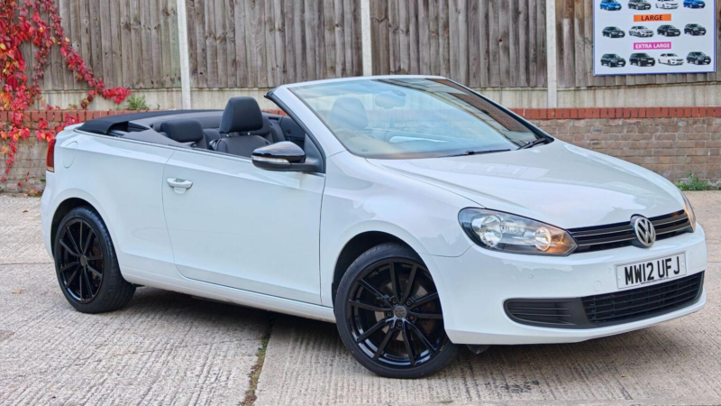 2012 Volkswagen Golf 1.6 Tdi Bluemotion Tech Se Cabriolet Euro 5 (s/s) 2dr in White — image 1