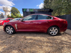 2008 Jaguar Xf 2.7d V6 Premium Luxury Auto Euro 4 4dr in Red — image 2