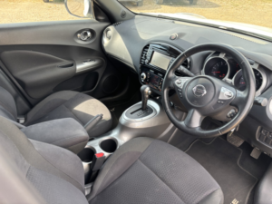 2013 Nissan Juke 1.6 Acenta Premium in White — image 2
