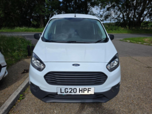 2020 Ford Transit Courier 1.5 Tdci Trend L1 Euro 6 5dr in White — image 3