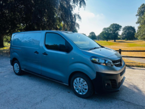 2022 Vauxhall Vivaro 1.5 Turbo D 2900 Dynamic L1 H1 Euro 6 (s/s) 6dr in Grey — image 4