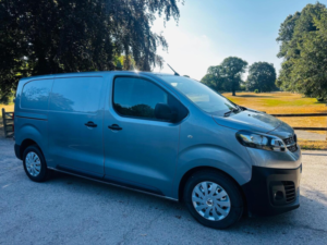 2022 Vauxhall Vivaro 1.5 Turbo D 2900 Dynamic L1 H1 Euro 6 (s/s) 6dr in Grey — image 6