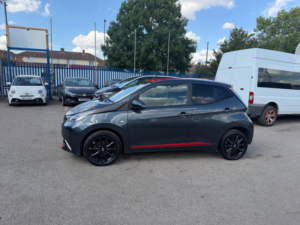 2018 Toyota Aygo 1.0 Vvt-I X-Press Euro 6 5dr in Grey — image 3