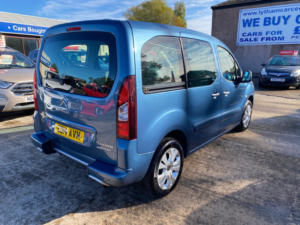 2014 Citroen Berlingo 1.6 Hdi Plus in Blue — image 6