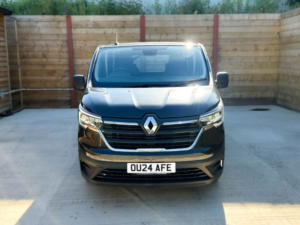 2024 Renault Trafic 6 SEAT Wheelchair Accessible Disabled Access Vehicle Wav in Black — image 4