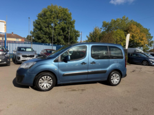 2016 Citroen Berlingo 1.6 Bluehdi Feel Multispace MPV Euro 6 5dr in Blue — image 3