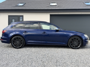 2017 Audi S4 Avant 3.0 Tfsi V6 in Blue — image 5