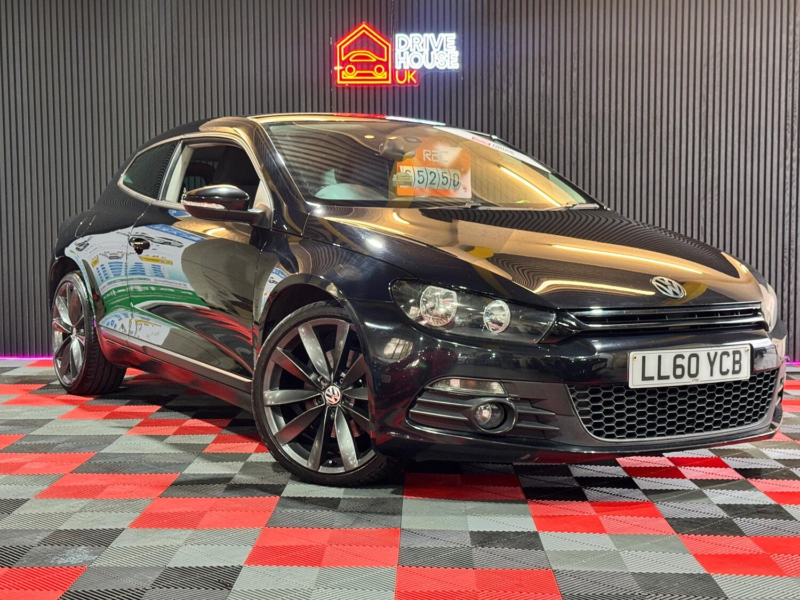 2011 Volkswagen Scirocco 2.0 Tdi Gt in Black — image 1