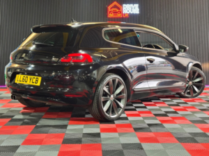 2011 Volkswagen Scirocco 2.0 Tdi Gt in Black — image 2