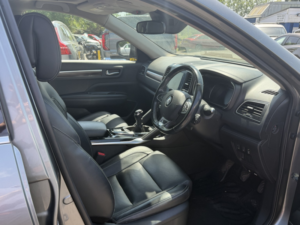 2018 Renault Koleos 2.0 Signature Nav Dci 175 4WD in Grey — image 3