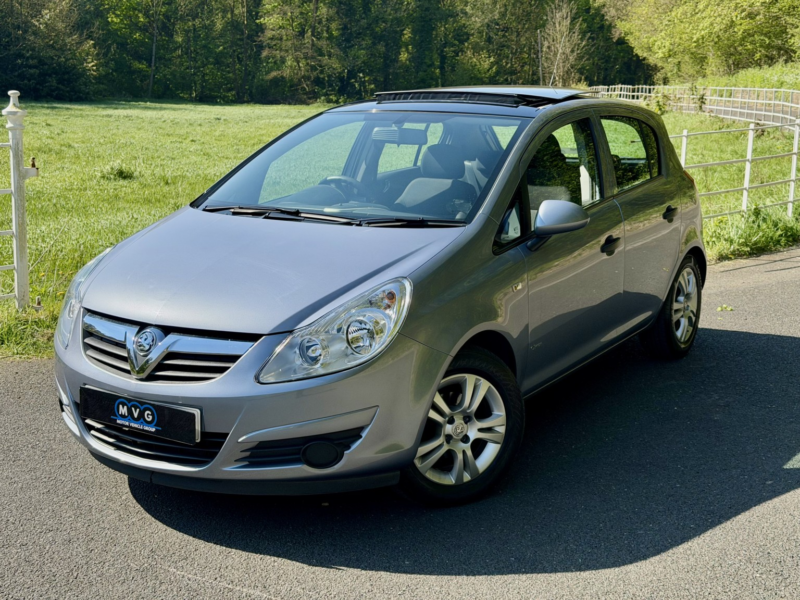 2008 Vauxhall Corsa 1.2 I 16v Breeze Plus in Silver — image 1