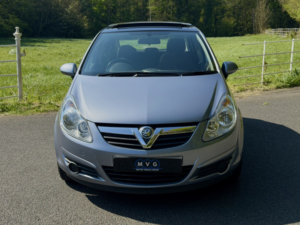 2008 Vauxhall Corsa 1.2 I 16v Breeze Plus in Silver — image 3