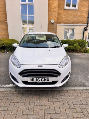 2016 Ford Fiesta 1.6 Zetec Hatchback 3dr Petrol Powershift Euro 6 (105 Ps) in White — image 2