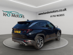 2022 Hyundai Tucson 1.6 H T-Gdi Premium Auto Euro 6 (s/s) 5dr in Black — image 4